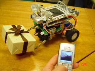 robot-controlled-by-a-mobile-phoneb